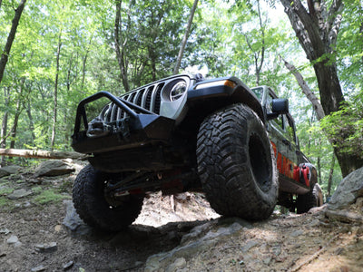 How to Center the Steering Wheel on Jeeps & Trucks