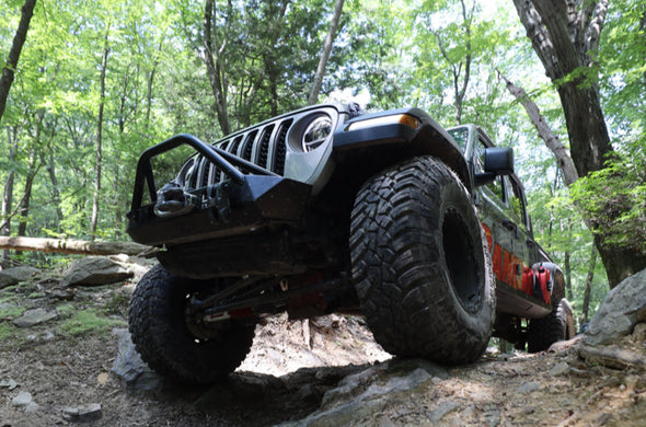 How to Center the Steering Wheel on Jeeps & Trucks